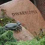 Haus Dwarsloeper, 2 *