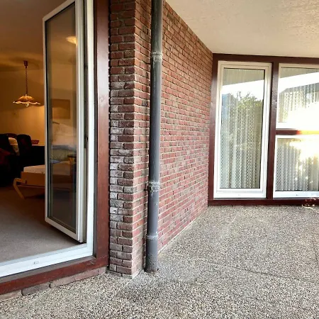 Haus Dwarsloeper, 2